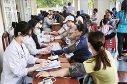 Đổi mới truyền thông chính sách, đưa y tế đến gần dân