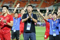 Hat-trick chiến thắng lịch sử của tuyển Việt Nam trước Thái Lan