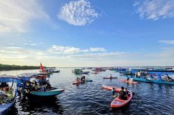 Khám phá vẻ đẹp làng chài bên Phá Tam Giang