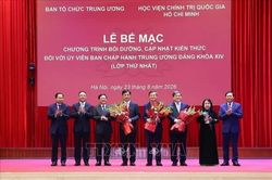 Bế mạc Chương trình bồi dưỡng, cập nhật kiến thức đối với Ủy viên Trung ương Đảng khóa XIV