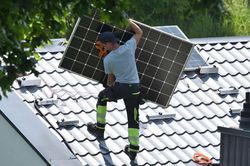 Sai lầm khi lắp pin mặt trời khiến hiệu suất bốc hơi tới 90%