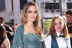 Con gái Brad Pitt và Angelina Jolie thực hiện hành động gây bất ngờ