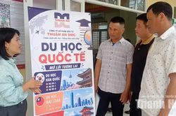 Chăm lo sinh kế ở xã biên giới Bát Mọt