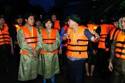 Lãnh đạo tỉnh Bắc Ninh kiểm tra công tác ứng phó mưa bão trên địa bàn xã Kép