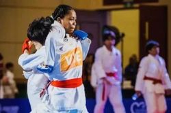 Võ sĩ Phùng Thị Huệ giành thêm HCV giúp đội Việt Nam giữ số 1 giải jujitsu Đông Nam Á 2026