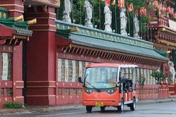 Khám phá phố núi Pleiku bằng xe điện