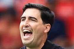 Thử thách chiến thuật khắc nghiệt cho HLV Andoni Iraola khi Liverpool làm khách Newcastle
