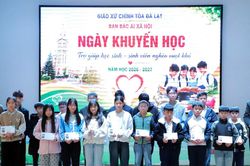 Hơn 264 triệu đồng tiếp sức học sinh, sinh viên bước vào năm học mới
