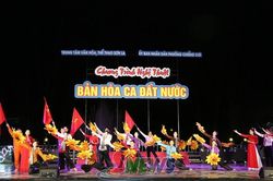 Chương trình nghệ thuật 'Bản hòa ca đất nước'