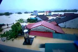 Một người tử vong, nhiều khu vực ở Lạng Sơn bị chia cắt do bão số 4