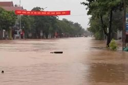 Mưa bão gây chia cắt QL31 qua Bắc Ninh, lũ trên nhiều sông đã vượt báo động 3