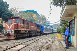 'Cởi trói' thủ tục đường sắt: Bỏ 3 thủ tục, chuyển mạnh sang hậu kiểm