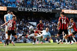 Ngoại hạng Anh: Man City ngược dòng đánh bại Bournemouth