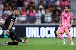 Messi ghi bàn, Inter Miami vẫn chưa thắng