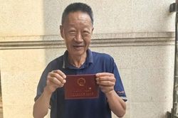 Vì một lời hứa, người đàn ông ẩn cư trên núi suốt 25 năm không gặp gia đình