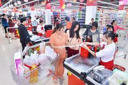 Siêu thị không trả tiền lẻ trong hóa đơn: Khách hàng cần kiên quyết bảo vệ quyền lợi của mình