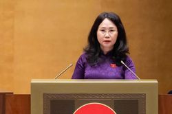 Thiết lập cơ chế kiểm soát nhiều lớp với xuất bản phẩm về lãnh tụ, anh hùng dân tộc