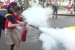 Trải nghiệm thực tế giúp trẻ chủ động phòng cháy chữa cháy
