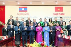 Thắt chặt quan hệ hữu nghị, hợp tác giữa Hà Nội và Viêng Chăn