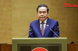 Chủ tịch Quốc hội: Kh&ocirc;ng tr&ocirc;ng chờ, đ&ugrave;n đẩy để người d&acirc;n, doanh nghiệp phải chờ đợi