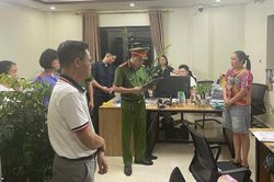 Hình ảnh khám xét công ty của vợ chồng Hải Sapa TV