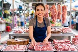 Giá heo hơi hôm nay 24.8.2026: Cả nước đồng loạt đi ngang