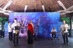 Khi 'Hà Nội mùa thu' hòa nhịp cùng jazz quốc tế