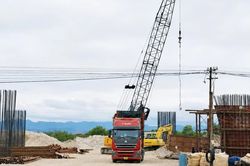 Tăng tốc thi công các công trình trọng điểm