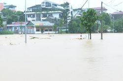 [Video] Bắc Ninh phát lệnh báo động số III trên sông Thương và số II trên sông Cầu