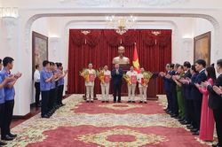 [Video] Tổng Bí thư, Chủ tịch nước Tô Lâm trao quyết định bổ nhiệm Kiểm sát viên Viện kiểm sát nhân dân tối cao