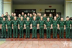 Thượng tướng Nguyễn Quang Ngọc làm việc tại Tổng công ty 15