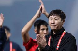 Báo Thái Lan: 'HLV Kim Sang-sik là huyền thoại'