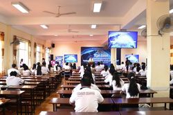 'Siết' liêm chính học thuật, quản lý việc sử dụng AI trong trường đại học