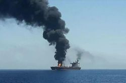 Biển Đỏ: 'Vật thể chưa xác định' đánh trúng tàu chở dầu ngoài khơi Saudi Arabia gây hỏa hoạn
