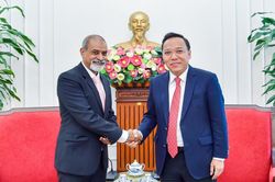 Thứ trưởng Nguyễn Hoàng Long tiếp Giám đốc UNICEF khu vực châu Á-Thái Bình Dương