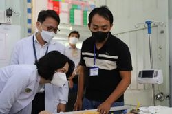 Bệnh tay chân miệng tăng mạnh trước thềm năm học mới