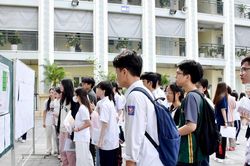 Hà Nội tiến tới xét tuyển vào lớp 10 trung học phổ thông