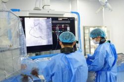 Báo động nguy cơ nhồi máu cơ tim ở người trẻ hút thuốc lá