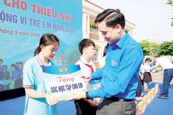 Hơn 11 tỷ đồng tiếp sức học sinh khó khăn ở Bắc Ninh