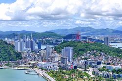 Quốc hội đồng ý thành lập hai thành phố Quảng Ninh và Bắc Ninh