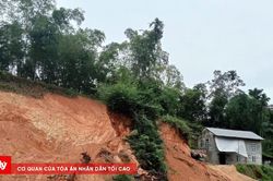 Mưa lớn kéo dài, nhiều khu vực ở Thanh Hóa sạt lở, chia cắt