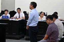 Cựu hiệu trưởng Cao đẳng Du lịch Hà Nội lĩnh 3 năm tù vì bớt tiền hỗ trợ sinh viên