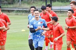 Tuyển Việt Nam 'trở lại mặt đất', sẵn s&agrave;ng tiếp đ&oacute;n Th&aacute;i Lan