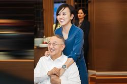 Con gái tỷ phú Trung Quốc ngồi 'ngai vàng' kinh doanh: Âm thầm nhưng quyền lực