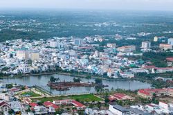 Thế chấp 'đất trống' vay 2,5 tỷ, đến l&uacute;c thi h&agrave;nh &aacute;n lộ nh&agrave; v&agrave; mồ mả