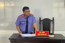 Lãnh đạo VKSND khu vực 2 trực tiếp tham gia phiên tòa dân sự rút kinh nghiệm