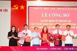 Xuân Lộc công bố quyết định thành lập các trường học và cán bộ quản lý