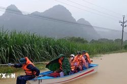 Tăng cường lực lượng, phương tiện ứng phó mưa lũ sau bão số 4
