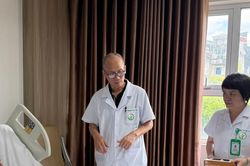 Ca phẫu thuật hy hữu ghép thần kinh bảo quản mang đến cơ hội đi lại cho bệnh nhân