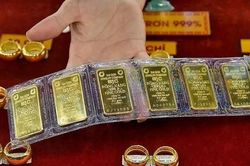 Giá vàng trong nước tăng mạnh, chênh lệch với thế giới rút ngắn còn 2,7 triệu đồng